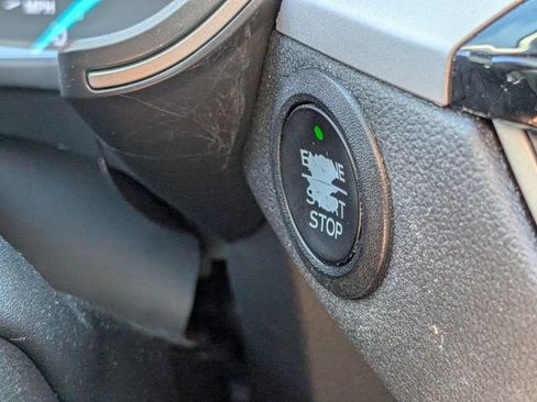 Used 2022 Ford Escape SEL image 31