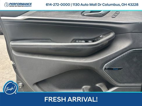 Used 2021 Jeep Grand Cherokee L Overland image 11