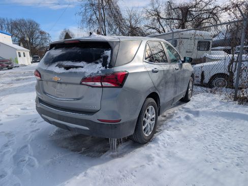 Used 2023 Chevrolet Equinox LT image 6