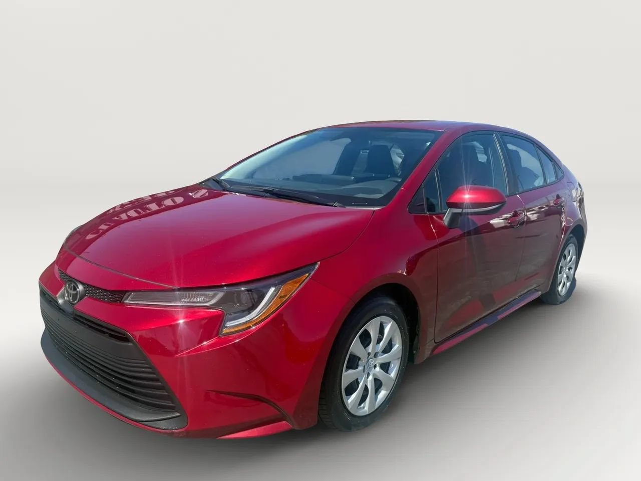 Used 2025 Toyota Corolla LE FWD image 7