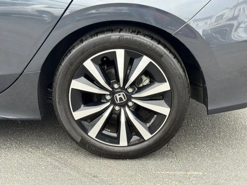 Used 2022 Honda Civic EX-L image 18