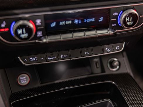 Used 2023 Audi SQ5 Premium Plus w/ Premium Plus Package image 29