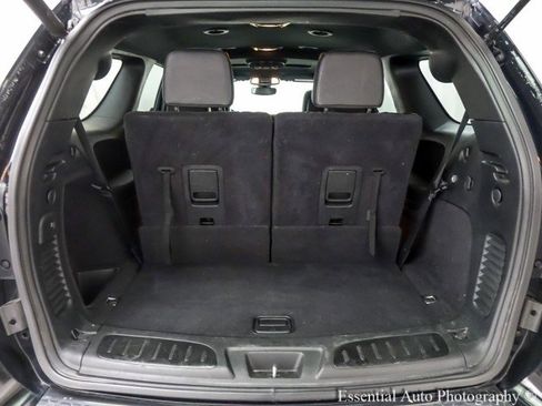 Used 2017 Dodge Durango R/T w/ Blacktop Package image 32