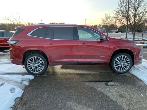 New 2026 Buick Enclave Avenir w/ Super Cruise Package image 3