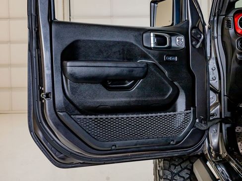 Used 2023 Jeep Gladiator Rubicon w/ LED Lighting Group image 37