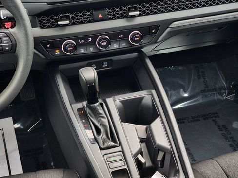 Used 2024 Honda Accord EX image 14
