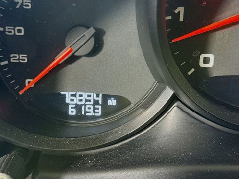 Used 2017 Porsche Macan GTS w/ Premium Package Plus image 16