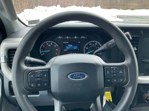 Used 2023 Ford F250 XLT w/ Snow Plow Prep Package image 13