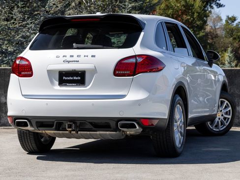 Used 2013 Porsche Cayenne Diesel AWD/4WD image 11