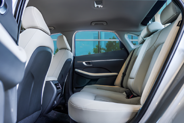 Certified 2025 Hyundai Sonata SEL FWD image 38