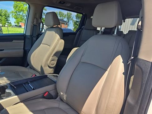 Used 2019 Honda Odyssey Touring image 30