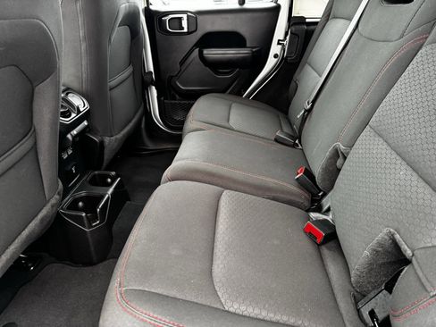 Used 2023 Jeep Wrangler Unlimited Rubicon w/ Cold Weather Group image 14