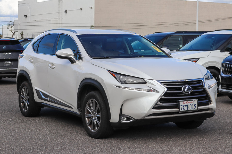 Used 2017 Lexus NX 200t FWD w/ Accessory Package image 3