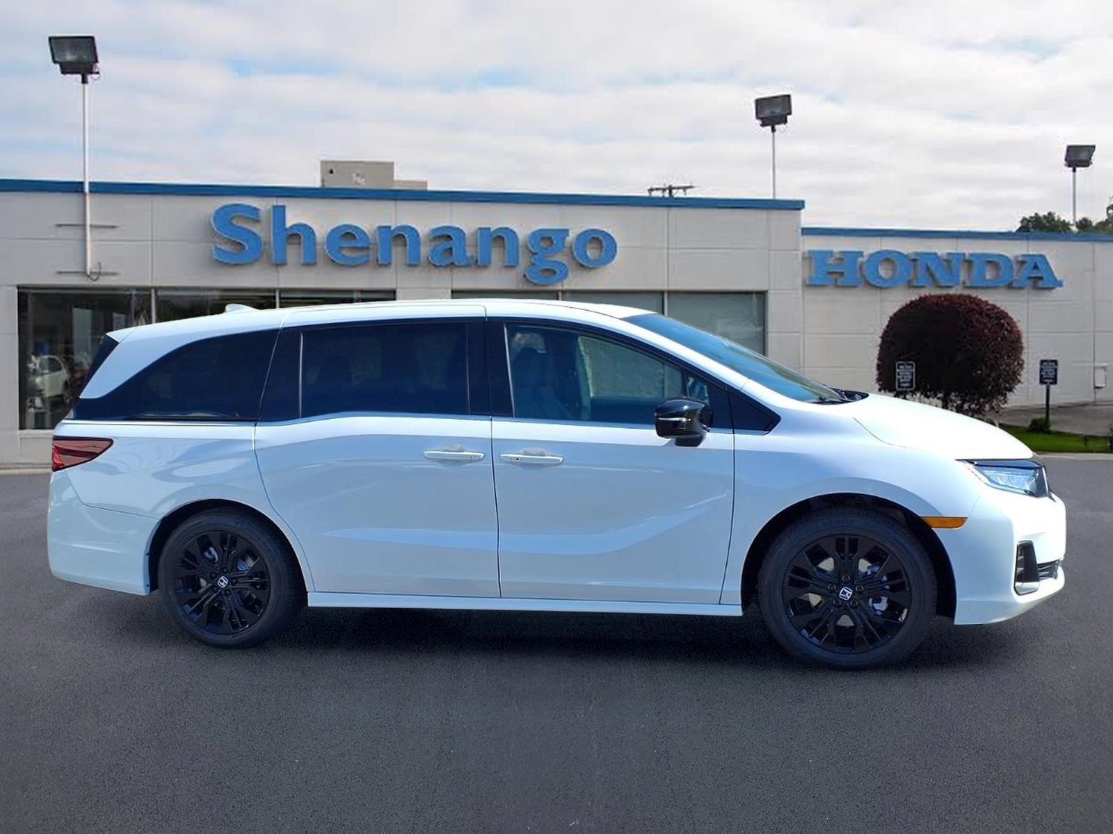New 2026 Honda Odyssey Sport-L image 2