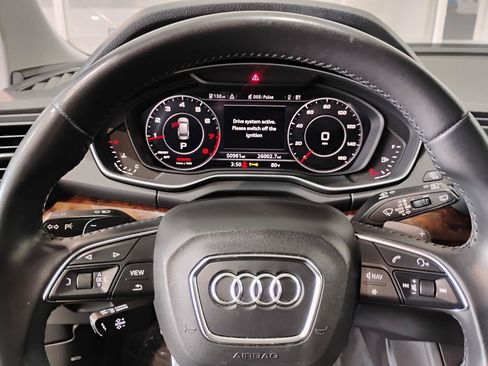 Used 2020 Audi Q5 2.0T Premium Plus w/ Premium Plus Package AWD/4WD image 34