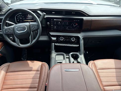 Used 2026 GMC Sierra 3500 Denali Ultimate AWD/4WD image 28