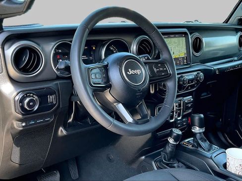 Used 2023 Jeep Wrangler Unlimited w/ Cold Weather Group AWD/4WD image 15