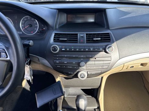 Used 2012 Honda Accord LX image 30
