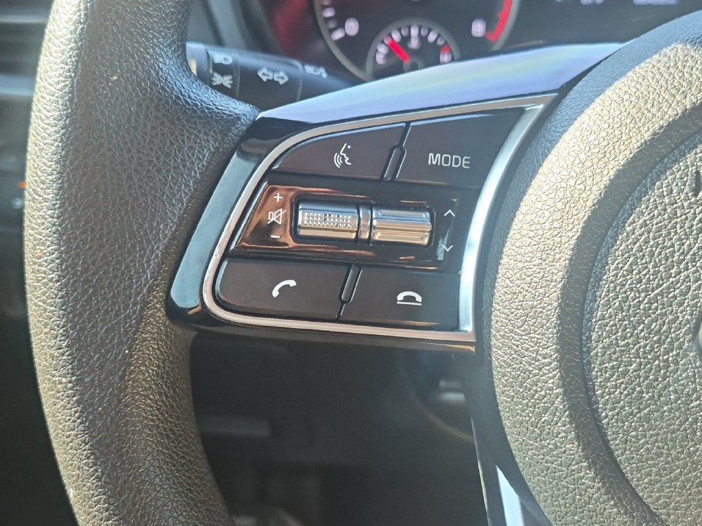 Used 2020 Kia Optima LX FWD image 22