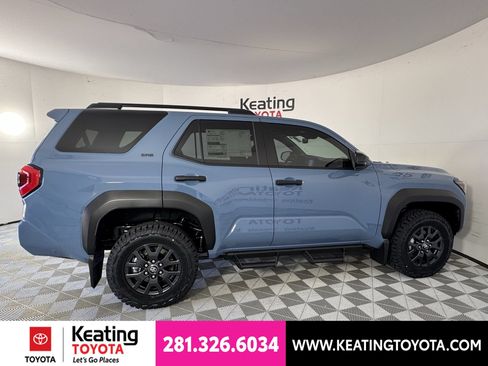 New 2026 Toyota 4Runner SR5 AWD/4WD image 4