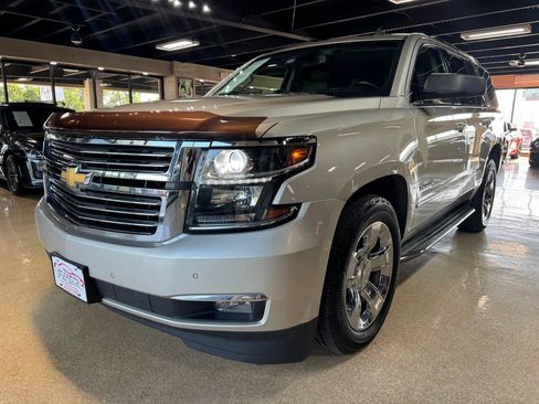 Used 2015 Chevrolet Tahoe LTZ AWD/4WD image 3