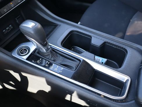 Used 2025 Nissan Sentra SV FWD image 24