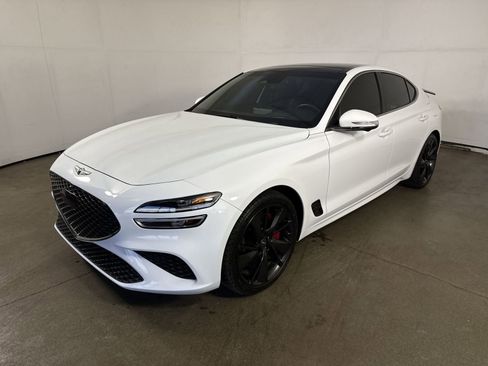 Used 2022 Genesis G70 3.3T w/ Sport Prestige Package image 23