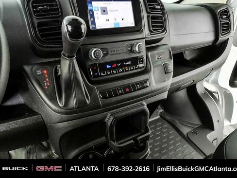 Used 2024 RAM ProMaster 2500 w/ Convenience Group FWD image 16