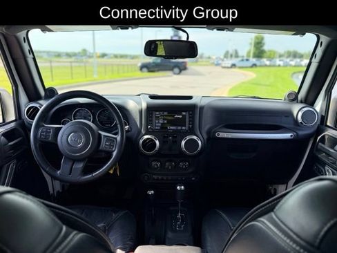 Used 2014 Jeep Wrangler Sahara w/ Connectivity Group AWD/4WD image 7