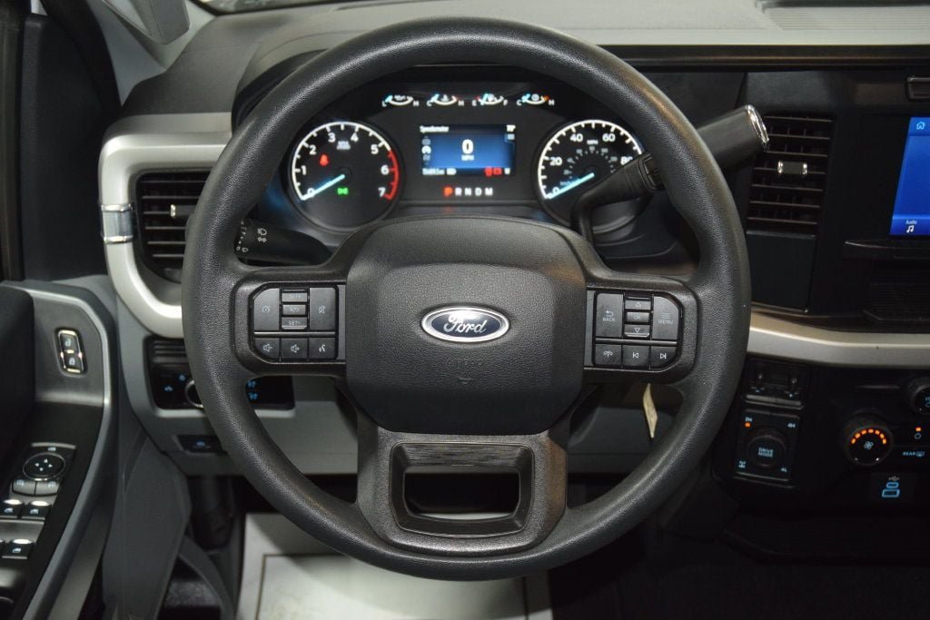 Used 2024 Ford F250 XL w/ STX Appearance Package AWD/4WD image 28