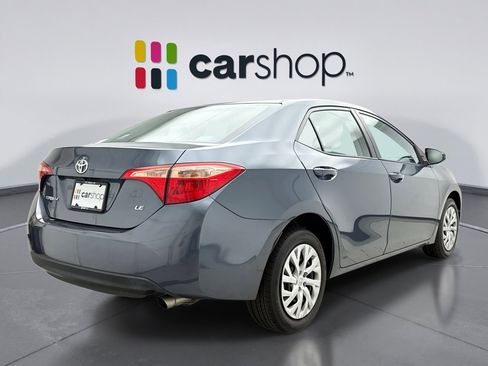 Used 2017 Toyota Corolla LE w/ Carpet Mat Package (TMS) image 5