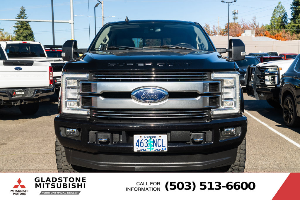 Used 2019 Ford F250 Limited AWD/4WD image 2