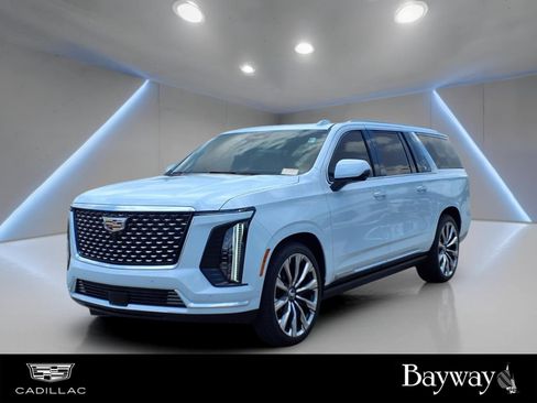 Certified 2026 Cadillac Escalade ESV Luxury w/ Touring Package AWD/4WD image 1