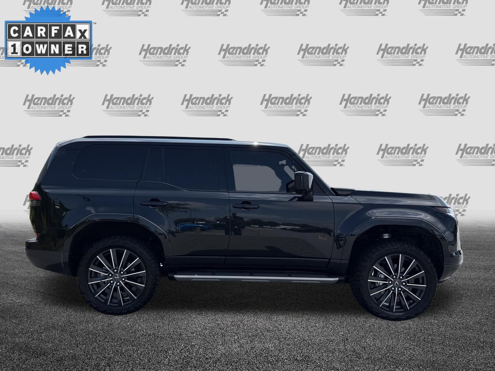 Used 2024 Lexus GX 550 w/ Accessory Package (Z1) AWD/4WD image 11
