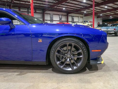 Used 2020 Dodge Challenger R/T Scat Pack w/ Plus Package RWD image 11