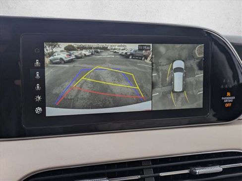 Used 2020 Hyundai Palisade Limited image 13