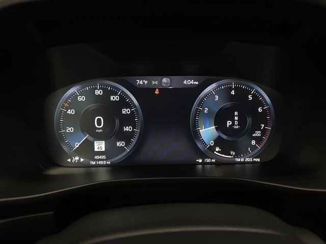 Used 2022 Volvo XC40 T5 R-Design w/ Protection Package AWD/4WD image 19