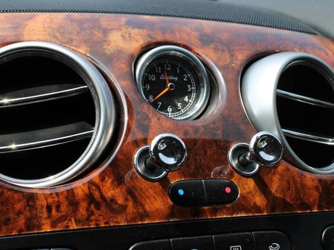Used 2005 Bentley Continental GT image 34