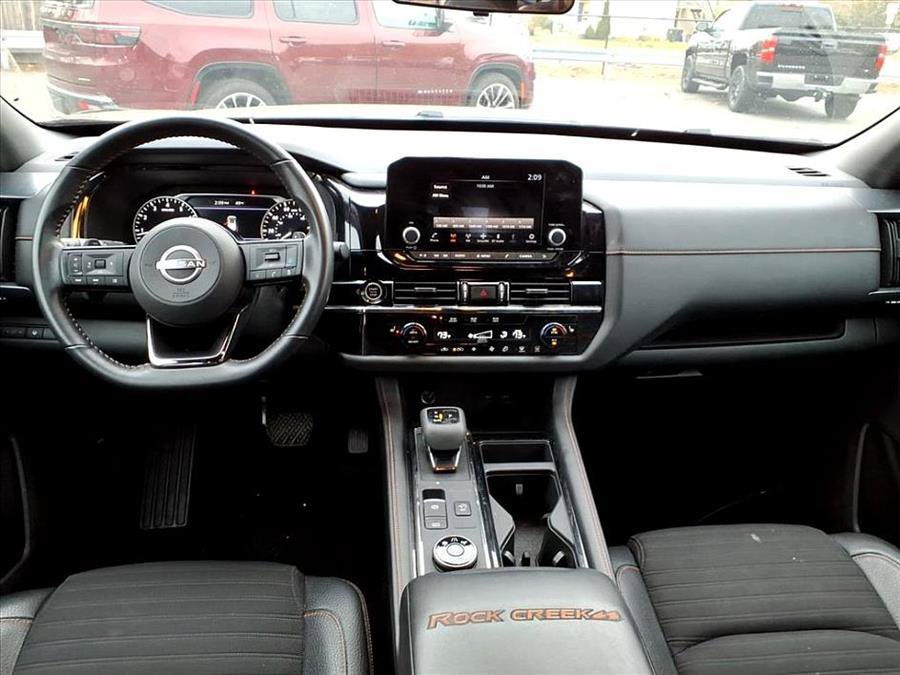 Used 2023 Nissan Pathfinder Rock Creek AWD/4WD image 21