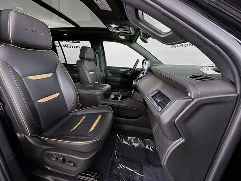 Used 2023 GMC Yukon XL AT4 w/ Max Trailering Package image 32