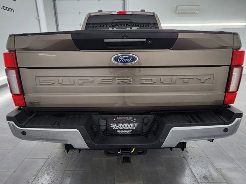 Used 2022 Ford F250 Lariat w/ Tremor Off-Road Package image 27
