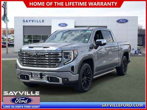 Used 2023 GMC Sierra 1500 Denali w/ Denali Reserve Package AWD/4WD image 1