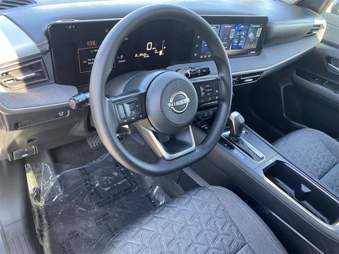 New 2026 Nissan Kicks SV w/ Cold Weather Package FWD image 18
