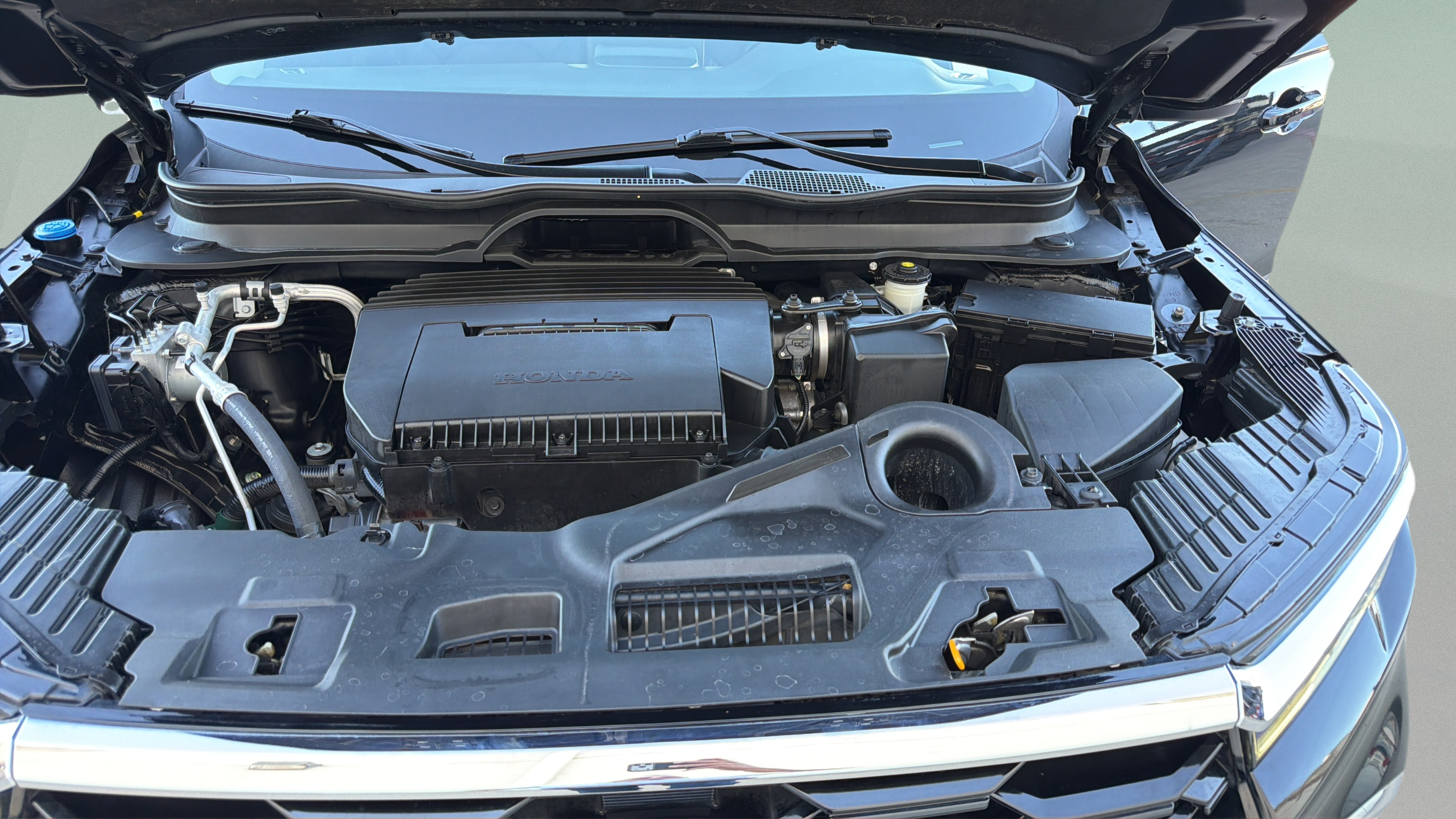 Used 2025 Honda Pilot Touring image 31