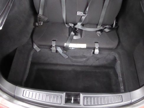 Used 2013 Tesla Model S Performance image 31