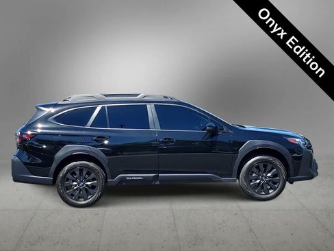 Used 2024 Subaru Outback Onyx Edition AWD/4WD image 9