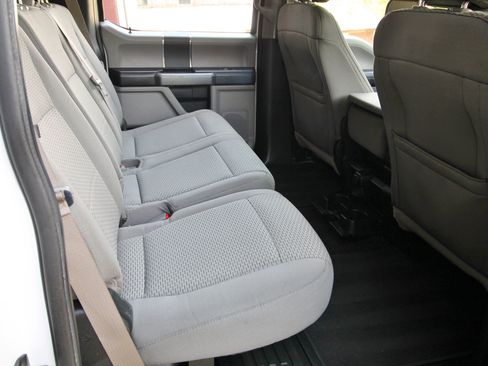 Used 2017 Ford F250 XLT AWD/4WD image 37
