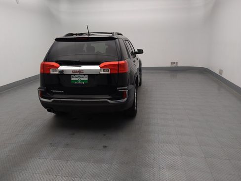 Used 2017 GMC Terrain SLE w/ Convenience Package FWD image 7