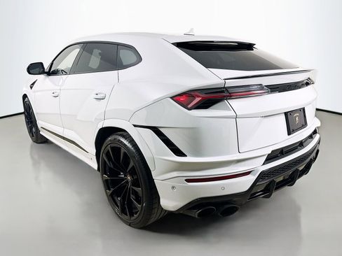 Used 2024 Lamborghini Urus S AWD/4WD image 7