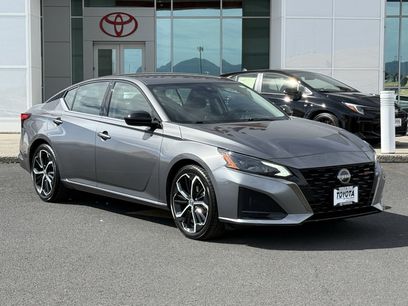 Used 2024 Nissan Altima 2.5 SR